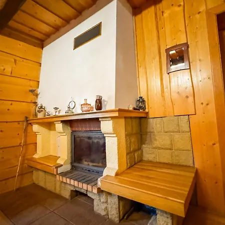 Drevenica U Starona Country house *